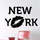 Wall decal New York with kiss