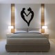 Sticker mural amoureux formant un coeur